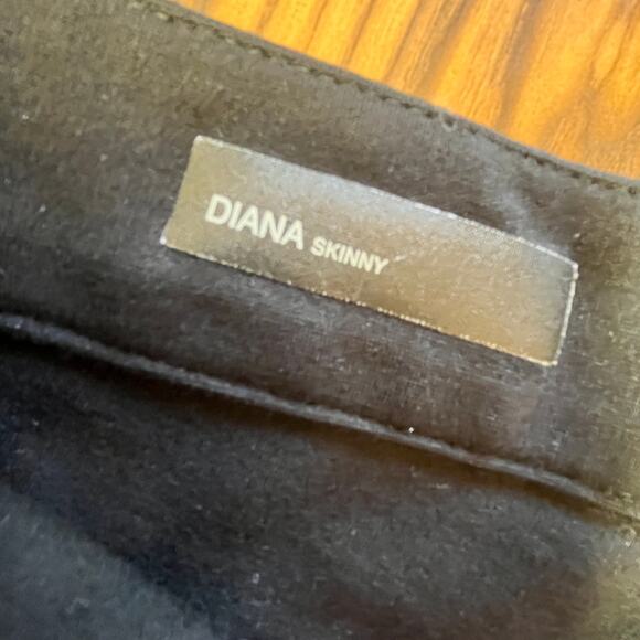 Kut From the Kloth Diana High Rise Relaxed Fit Skinny Jeans Size 12 - Picture 8 of 15